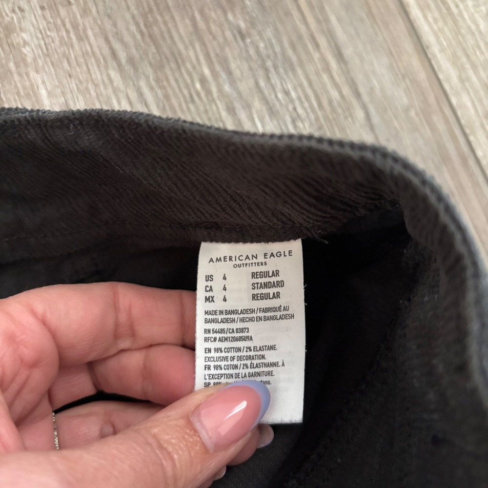 American Eagle Corduroy Flare Pants Womens 4 Black Stretch High Rise Boho - Picture 5 of 5